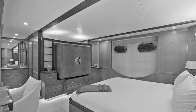 HERCULES yacht for sale 32