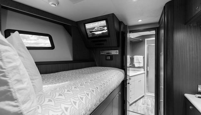 STARLIGHT yacht for sale 40