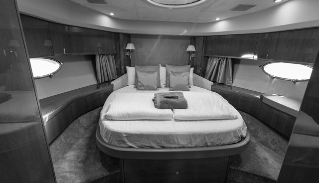 Cappuccino II yacht for sale 34