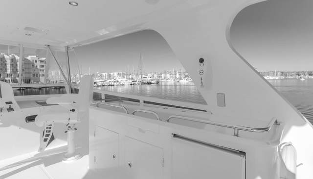 MALOU yacht for sale 38