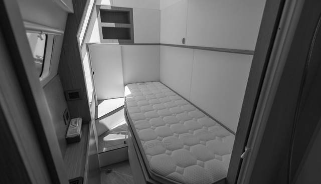 Quay to Happiness yacht for sale 33