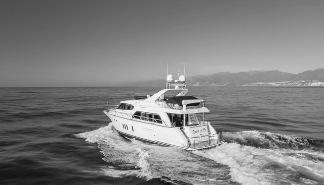 Suzie N Me yacht for sale 17