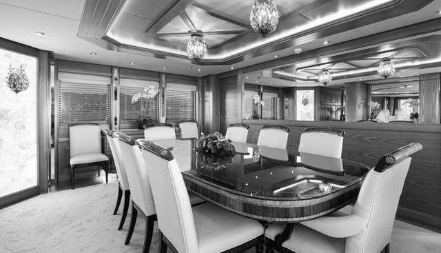 VIBRANCE yacht for sale 12