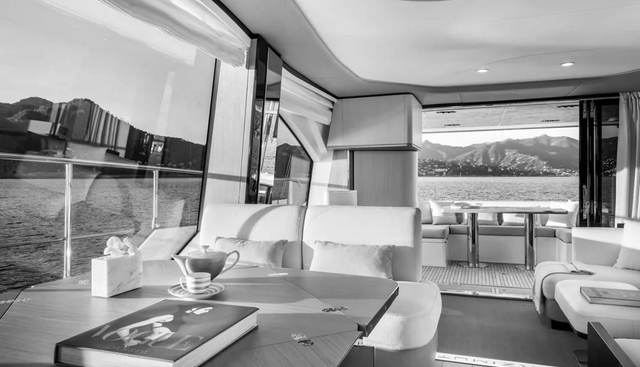 AZIMUT 60 FLY yacht for sale 12