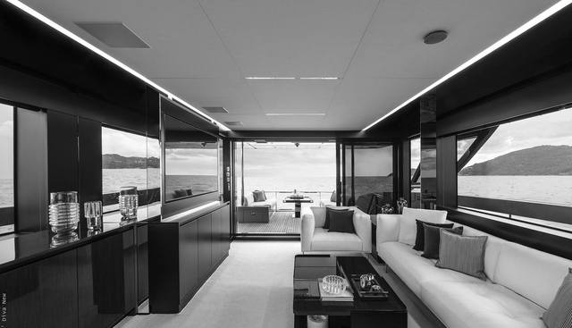 RIVA DIVA yacht for sale 17