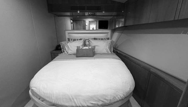 noname yacht for sale 32