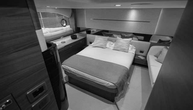 V55094 yacht for sale 4