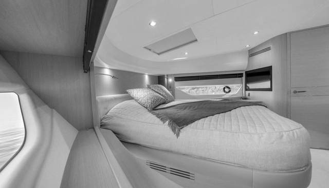 LARIMAR II yacht for sale 24