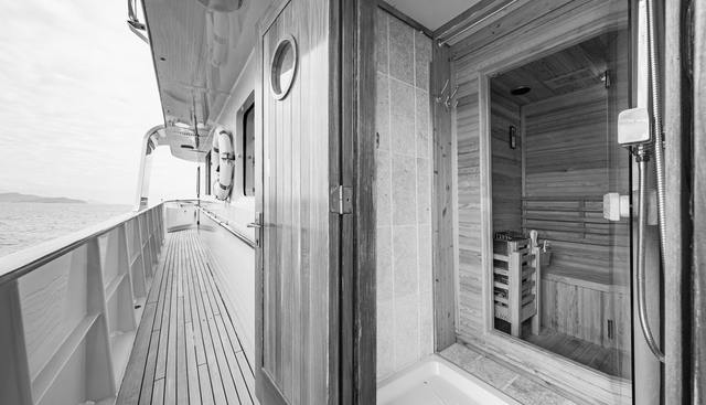GIN TONIC yacht for sale 32