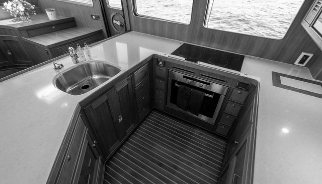 RAT PACK yacht for sale 38