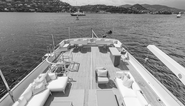EMERALD yacht for sale 30