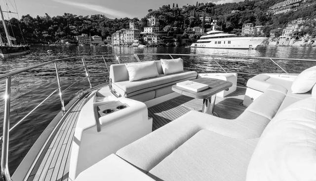 AZIMUT 60 FLY yacht for sale 5