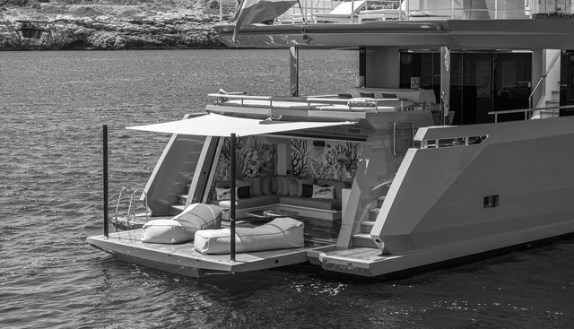 37XP-17 yacht for sale 17