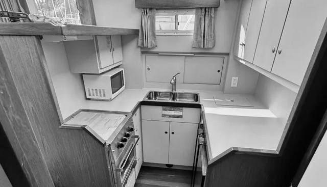 Rosie McLane yacht for sale 13