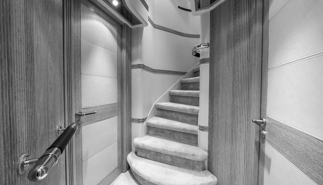 LA MASCARADE yacht for sale 24