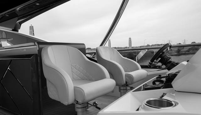 9362590 yacht for sale 17