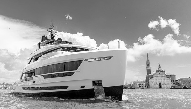 VAYUS yacht for sale 43