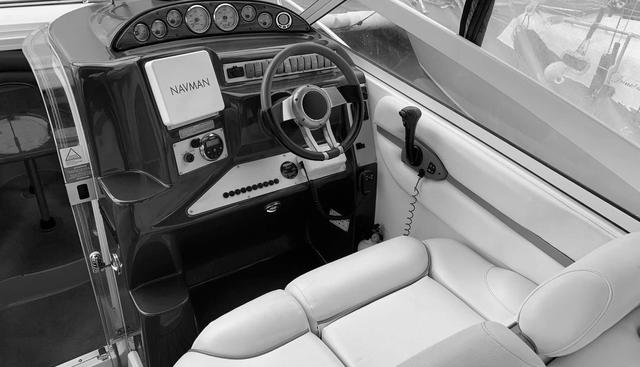 Caz Amore yacht for sale 9