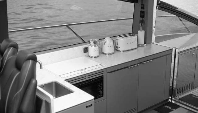 noname yacht for sale 34