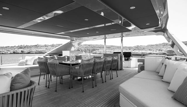 37XP-17 yacht for sale 14