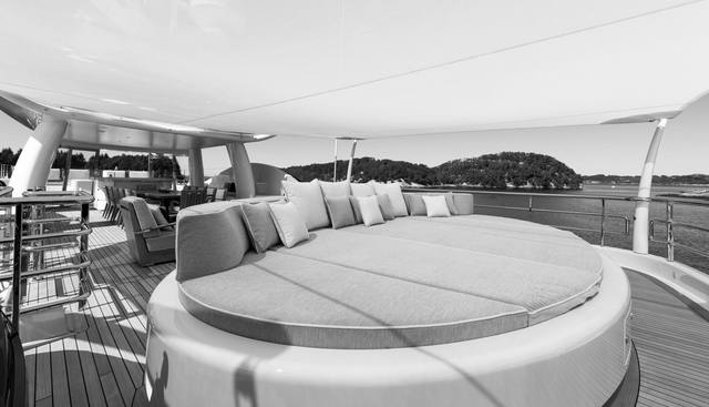 AMIGOS yacht for sale 39