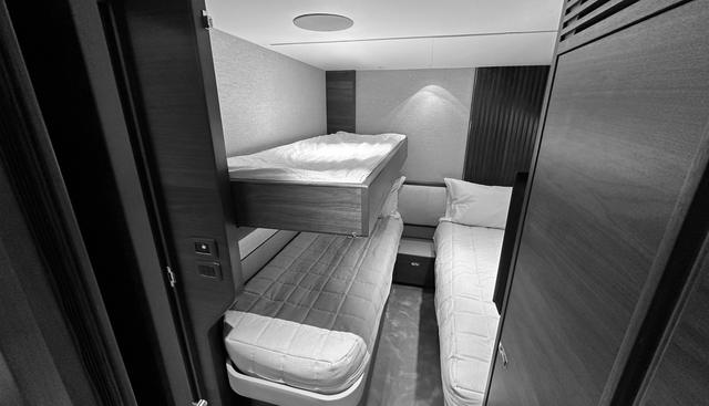 Y80018 yacht for sale 58