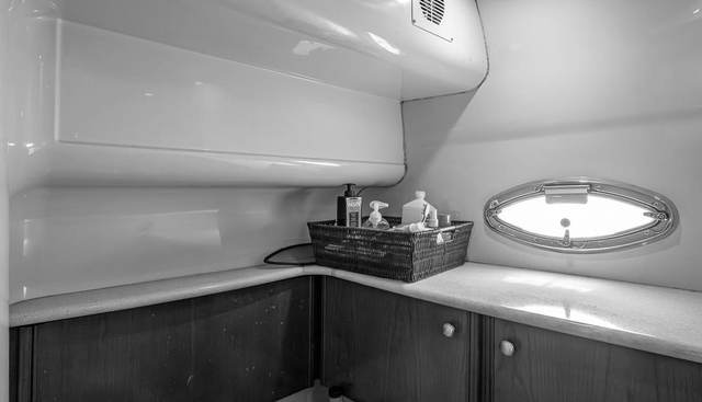 noname yacht for sale 34