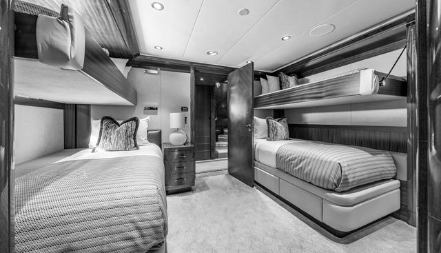 VALINOR yacht for sale 35