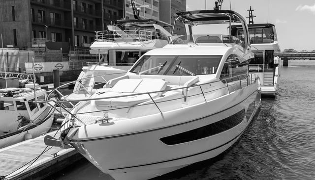 3042568 yacht for sale 5