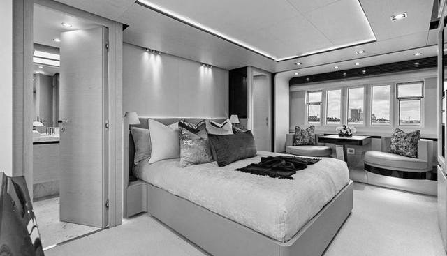Deep Blue yacht for sale 7