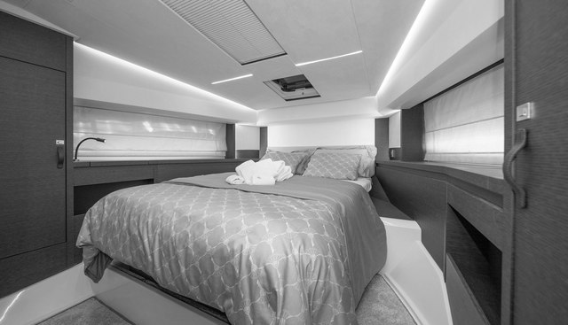 BELVEDER yacht for sale 38