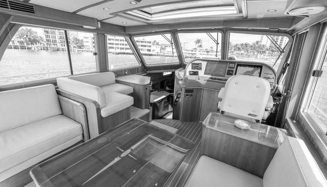 PINCH ME yacht for sale 20