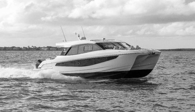 Aquila 42 Coupe yacht for sale 9