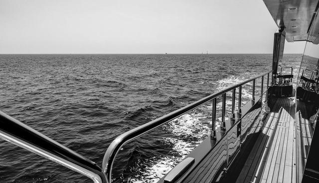 noname yacht for sale 33