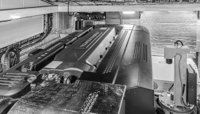 Commodore Two yacht for sale 64