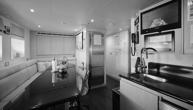 SANAM yacht for sale 33