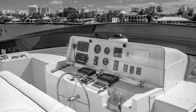 Three Blessings yacht for sale 25