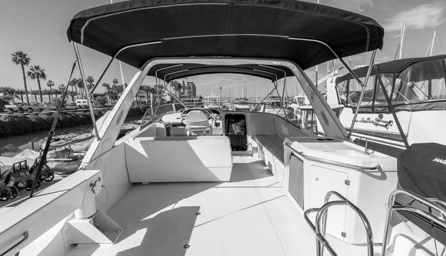 HYVE yacht for sale 12
