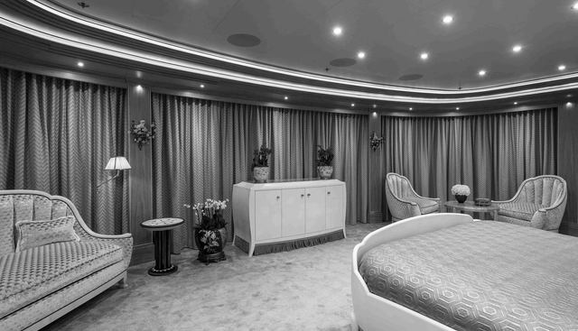 AURORA yacht for sale 44