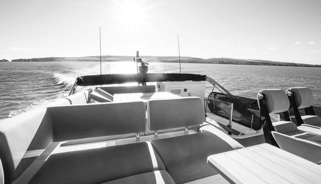 1192475 yacht for sale 12