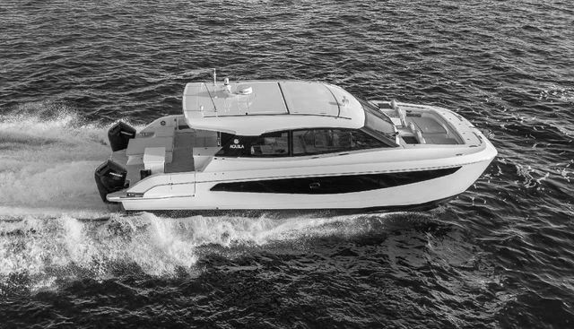 Aquila 42 Coupe yacht for sale 2