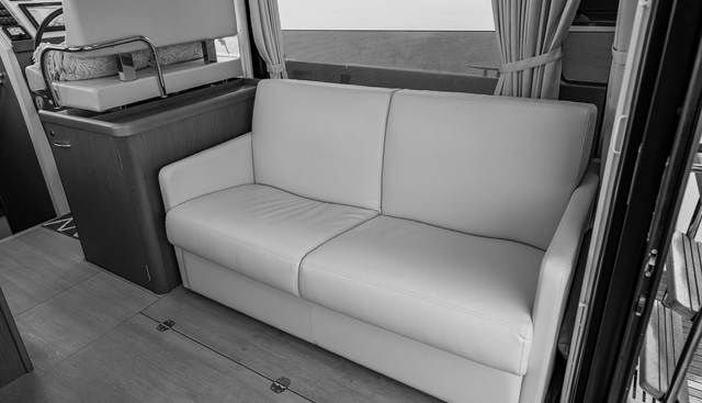 Cheers yacht for sale 19