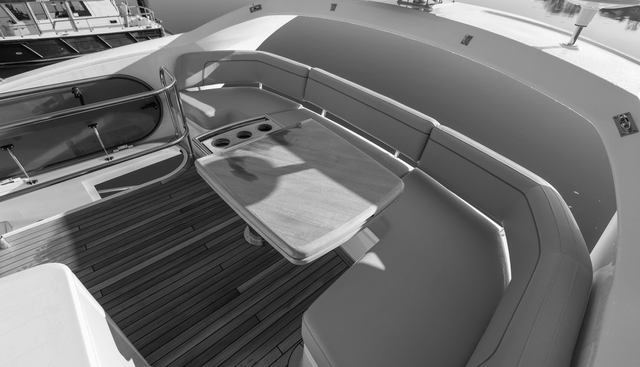 F50201 yacht for sale 49