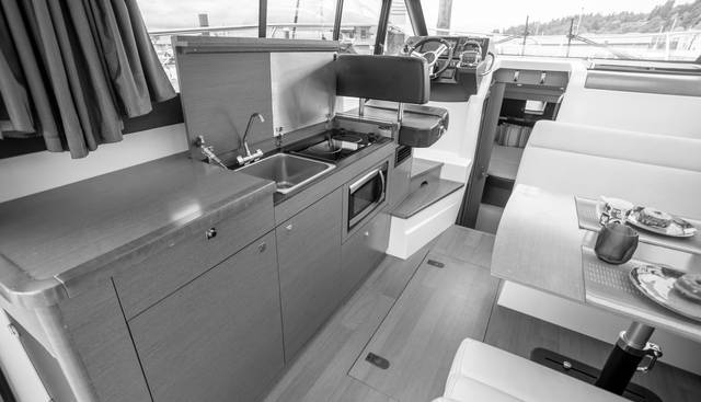 Myrt yacht for sale 12