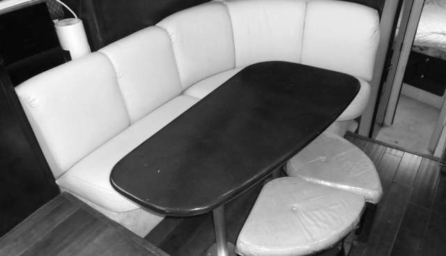 Fifty-150 yacht for sale 9