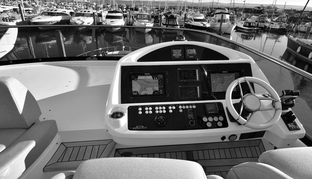 DASHING WAVE yacht for sale 8