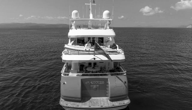 4*PUPPIES yacht for sale 5