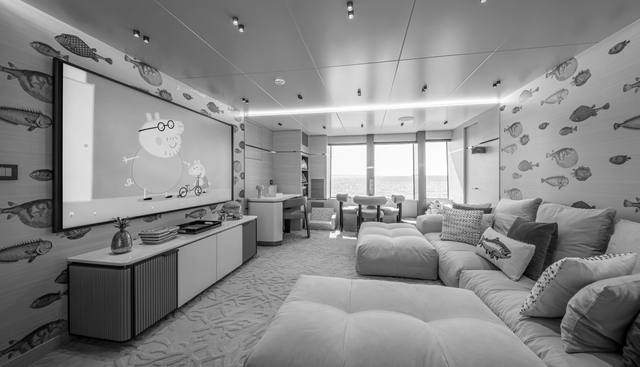 37XP-17 yacht for sale 40