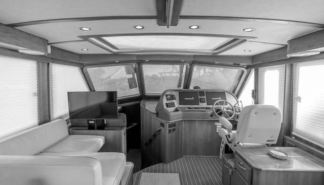 PINCH ME yacht for sale 22