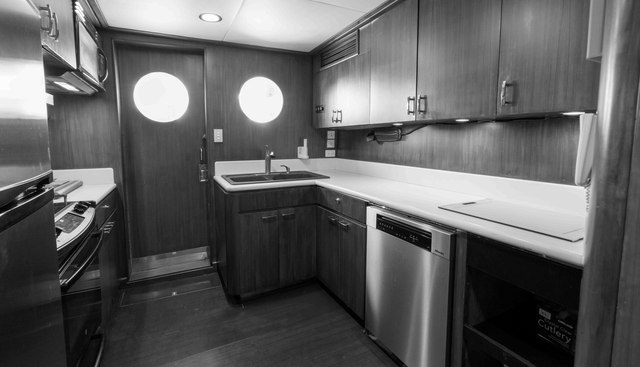 ARIES yacht for sale 30
